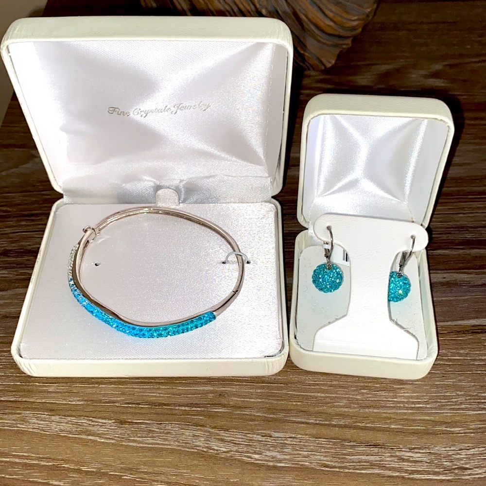 Earring And Bracelet Set